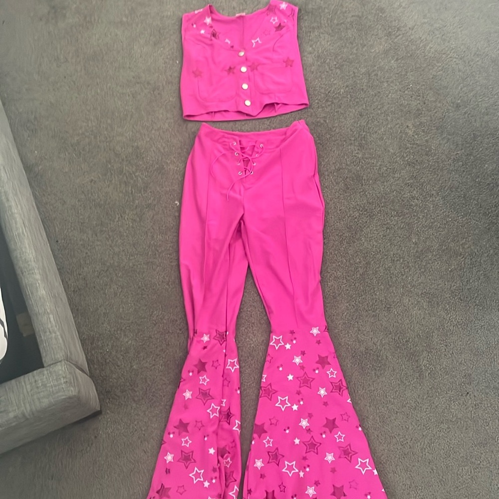 Used once Barbie’s western outfit